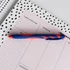 Kép 2/2 - Golyóstoll 0,8mm, nyomógombos fém test, színes rész WTX Pen, Bluering® írásszín kék